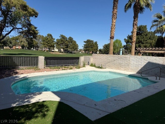 Building Photo - 836 Vegas Valley Dr