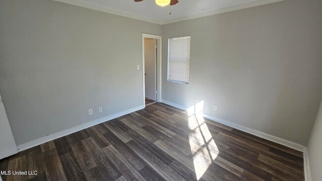 Building Photo - 512 Woodward Ave