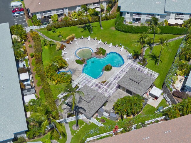 Building Photo - 75-6081 Ali'i Dr