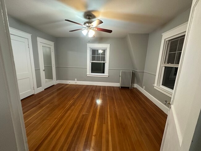 Building Photo - 545 Putnam Pike