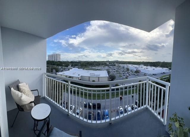 Building Photo - 1251 NE 108th St