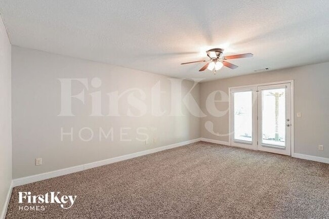 Building Photo - 1417 Greenridge Way