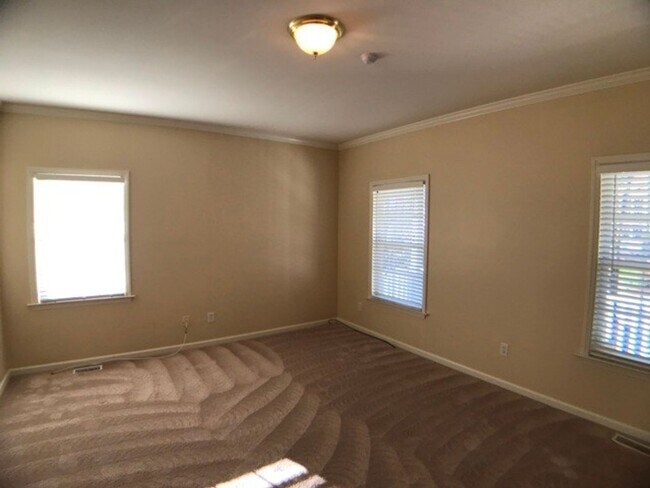 Building Photo - Stunning, Spacious Home in Prime Apex Location – Zoned for Top-Rated Apex Schools!