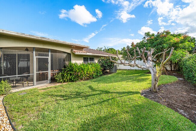 Building Photo - 3509 NW 26th Ct