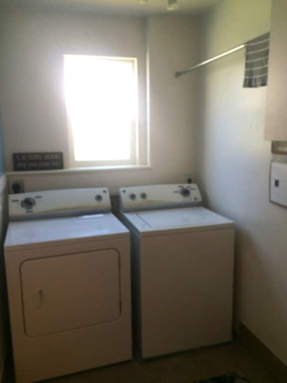 Building Photo - 2258 W 5700 S