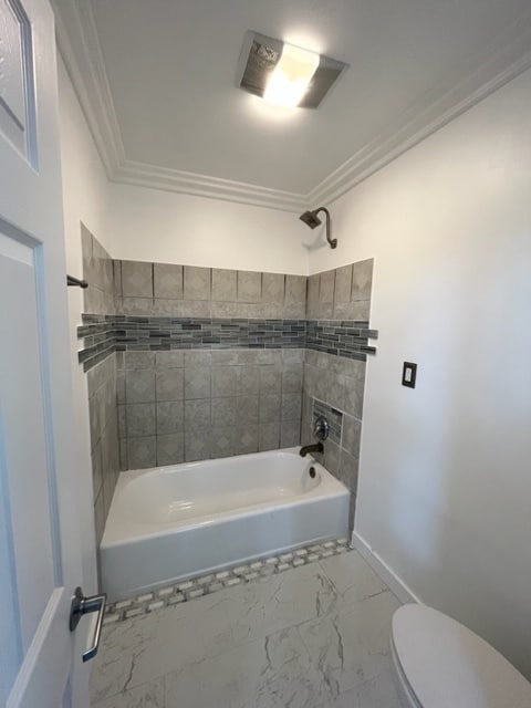 Building Photo - 159 Hollister Ave