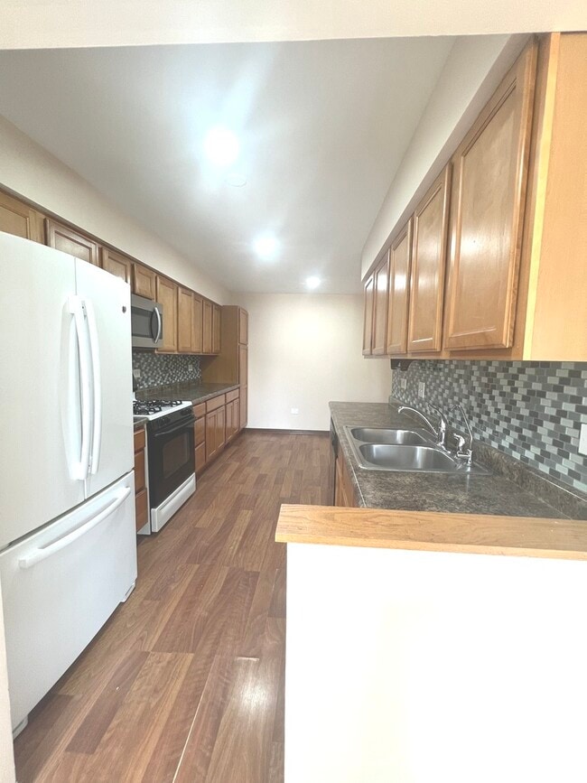 Building Photo - 1420 Chippewa Trail