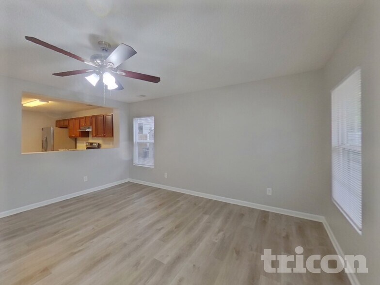 Building Photo - 812 Spears Dr