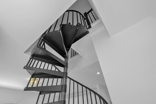 Building Photo - *Modern Construction Luxury Townhome - Downtown Raleigh*