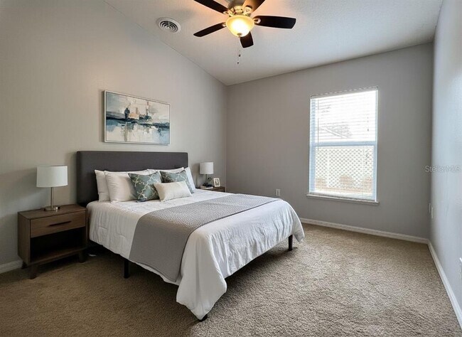 Building Photo - 522 Grand Royal Cir