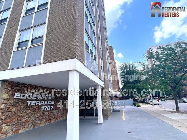Building Photo - 1707 N Prospect Ave