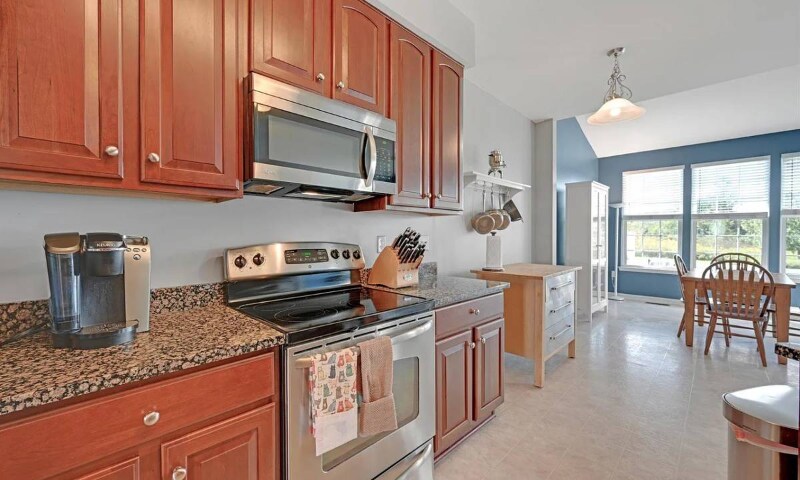 Building Photo - 246 S Savanna Dr