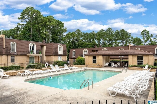 Building Photo - 159 Old Montgomery Hwy