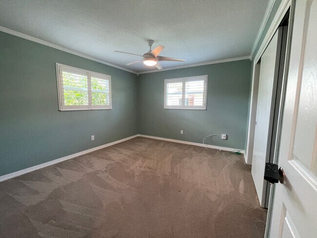 Building Photo - Two bedroom two bath Canal front rental ho...