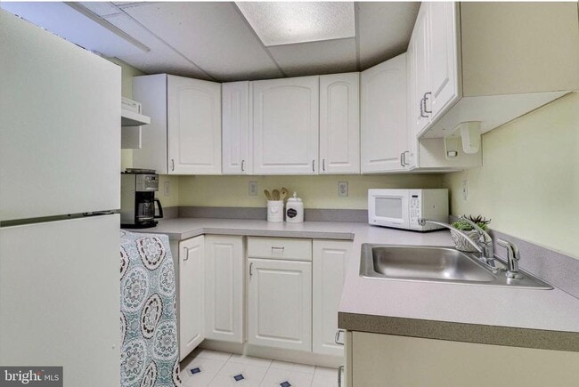 Building Photo - 3708 Millpond Ct