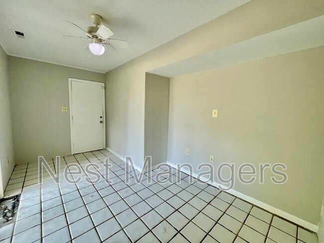 Building Photo - 5651 Dodge Dr
