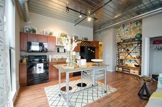 Building Photo - Ann Arbor City Club