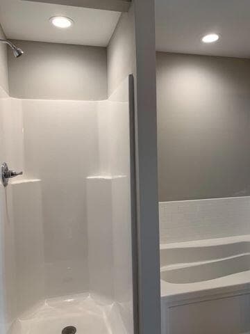 Building Photo - 8161 Driftwood Lp