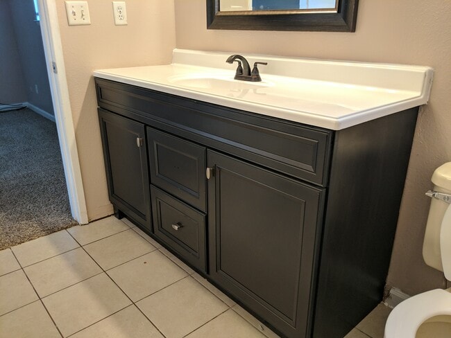 Building Photo - 1533 Jackellen Ln