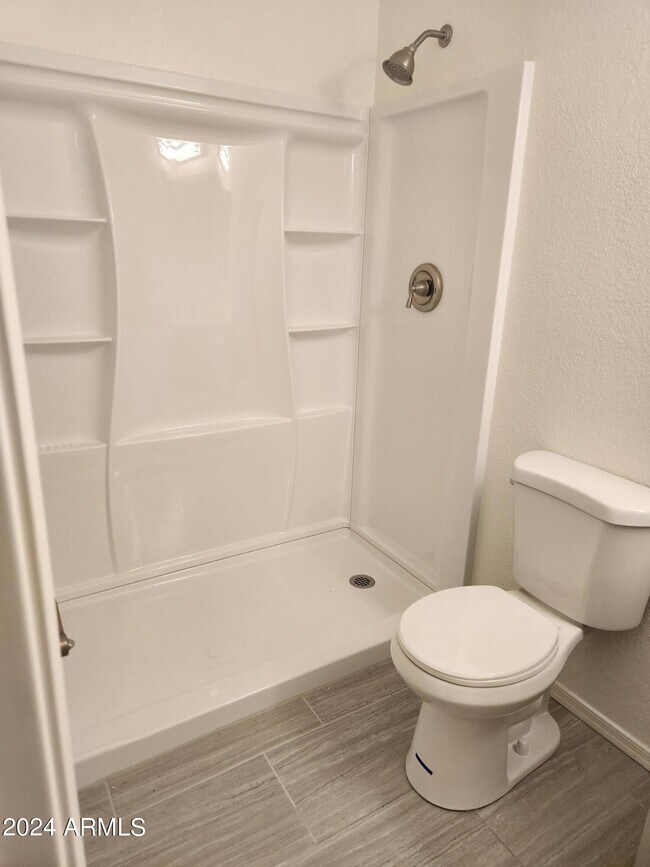 Building Photo - 97 N Cooper Rd