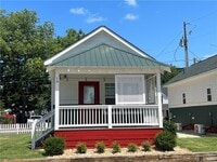 Building Photo - 19 Myrtle Dr