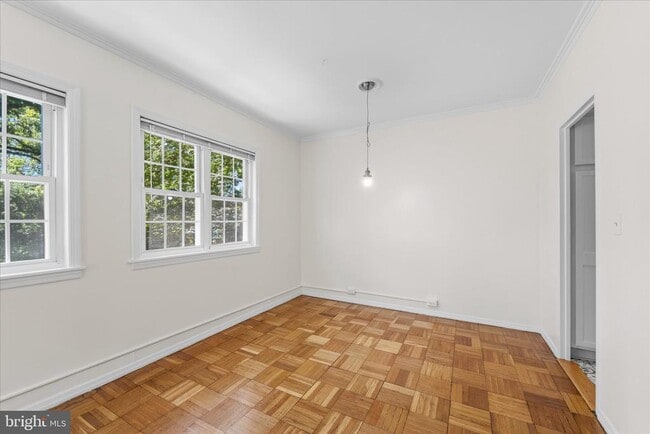 Building Photo - 3226 Gunston Rd