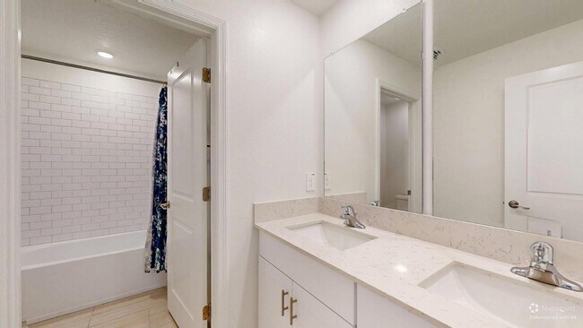 Building Photo - 8541 Bella Mar Trl E