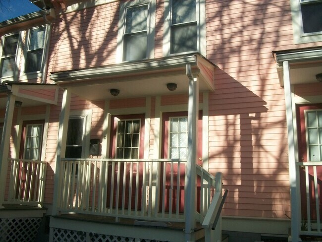 Building Photo - 23 Jay St