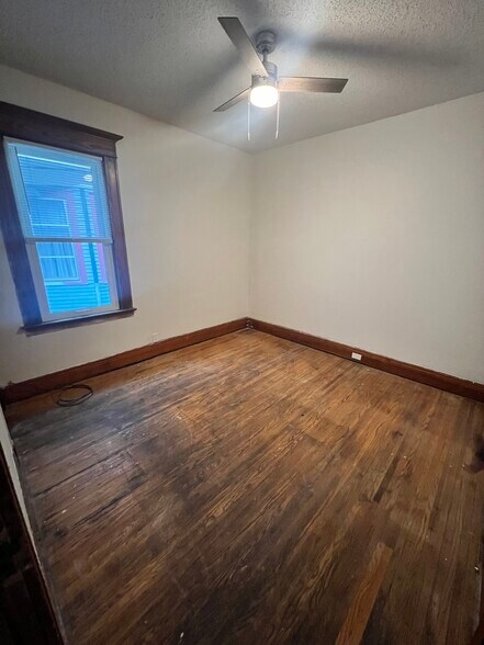 Building Photo - 426 W Delavan Ave
