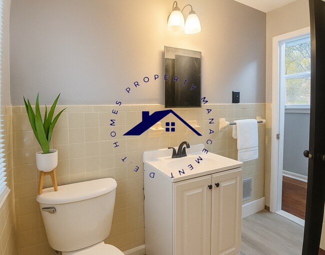 Building Photo - 19774 Hamburg St