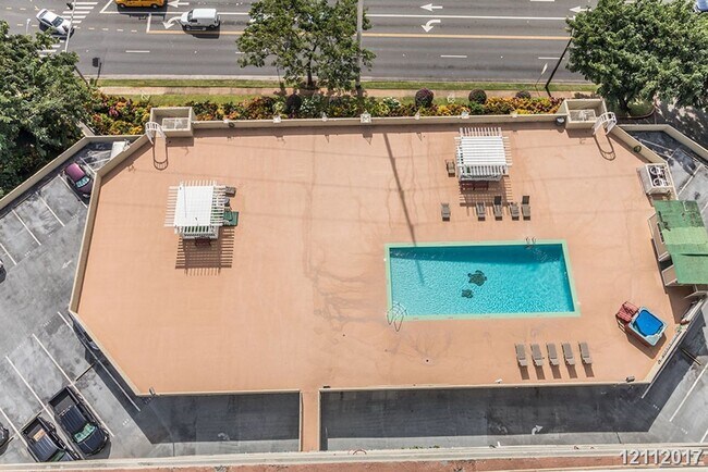 Building Photo - 2Bd/2Ba/2Pkg LELE PONO in Aiea - $2750
