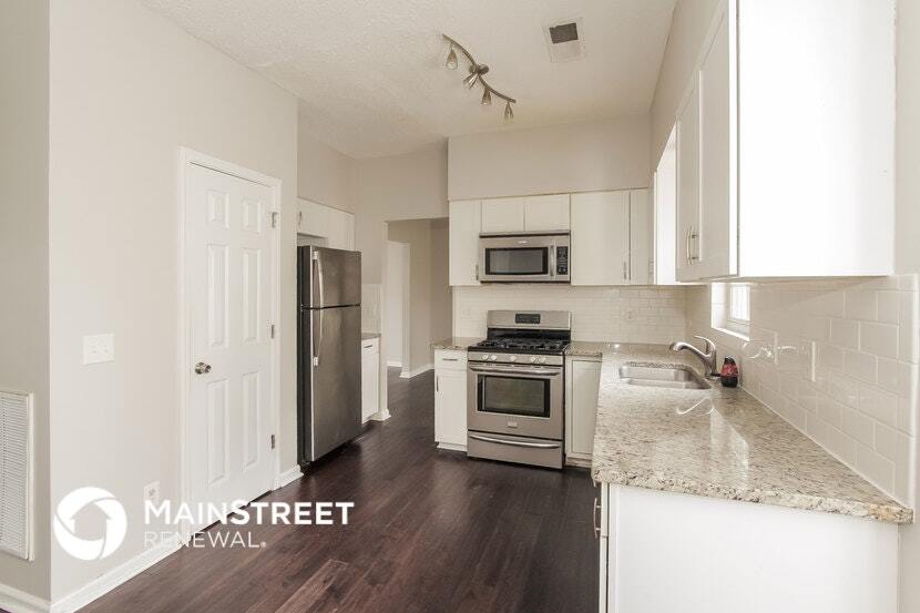 Building Photo - 3639 Annandale Dr