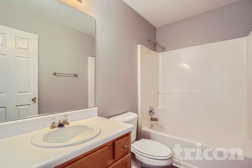 Building Photo - 5035 Cascade Hills Cir SW