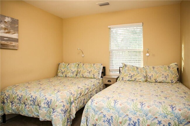 Building Photo - 1000 Sea Island Rd