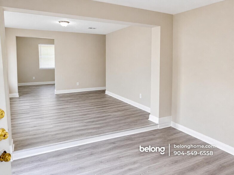 Building Photo - 5531 Agra Ct