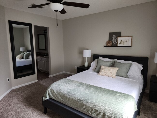 Building Photo - Fleming Island Fully Furnished Home... TWO...