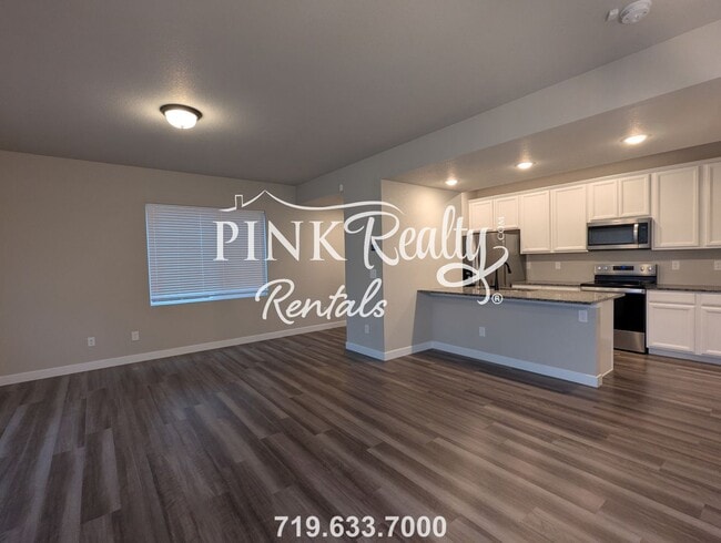 Building Photo - 6259 Godwit Ln