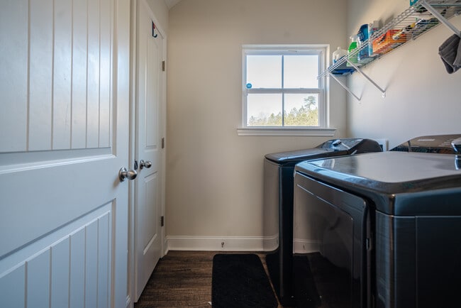 Building Photo - 221 Gambrell Rd