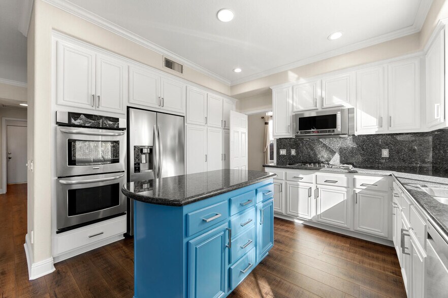 Kitchen - 7224 Imbach Place