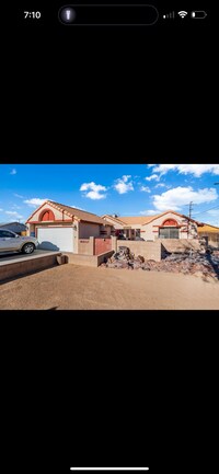 Building Photo - 8801 S Loop Blvd