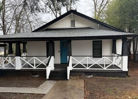 Building Photo - 318 Tremont Ave