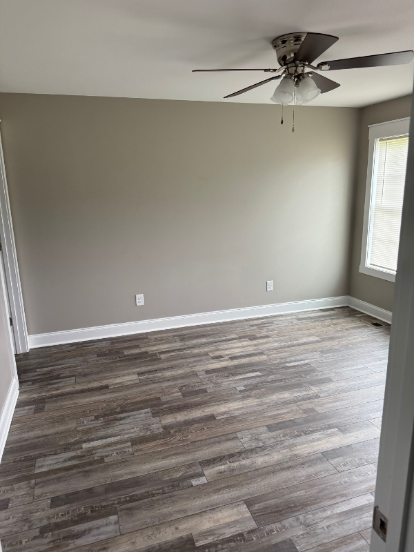 Building Photo - 609 Fondel Ln