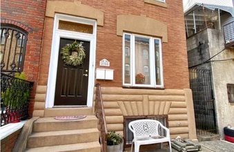 Building Photo - 2308 S 15th St