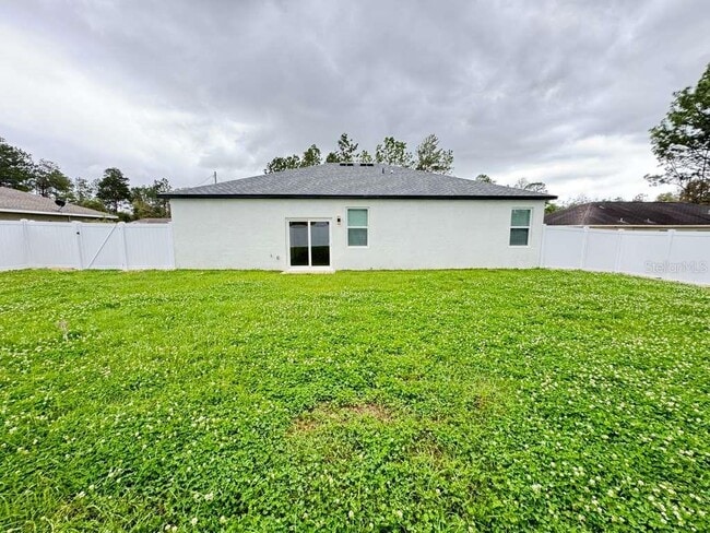 Building Photo - 6807 SW 153rd Pl Rd