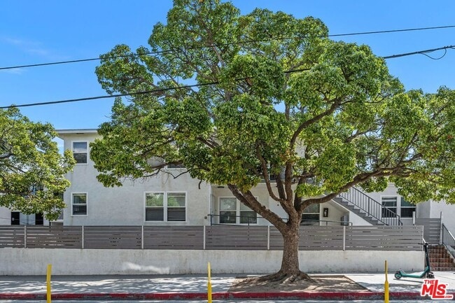 Building Photo - 1805 7th St