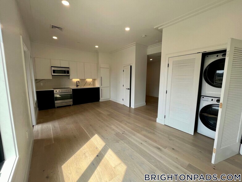 Building Photo - 50 Leo M Birmingham Pkwy