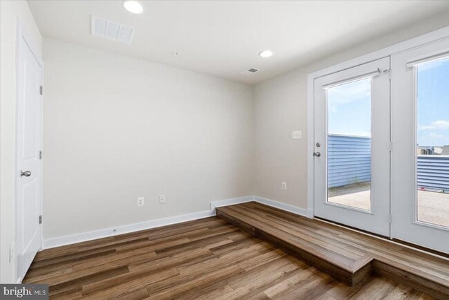 Building Photo - 3606 Timber Green Dr