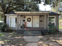 Building Photo - Bossier One Bedroom Apartment with Bonus S...