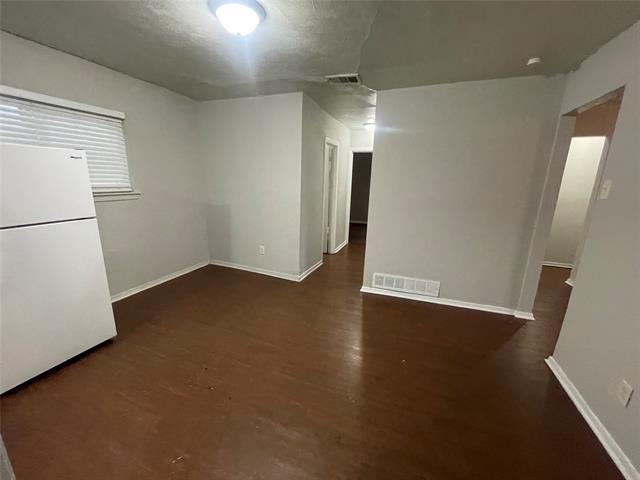 Building Photo - 501 Rosewood Hills Dr