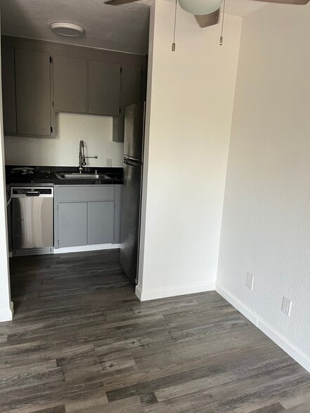 Building Photo - 1032 Pacific Ave